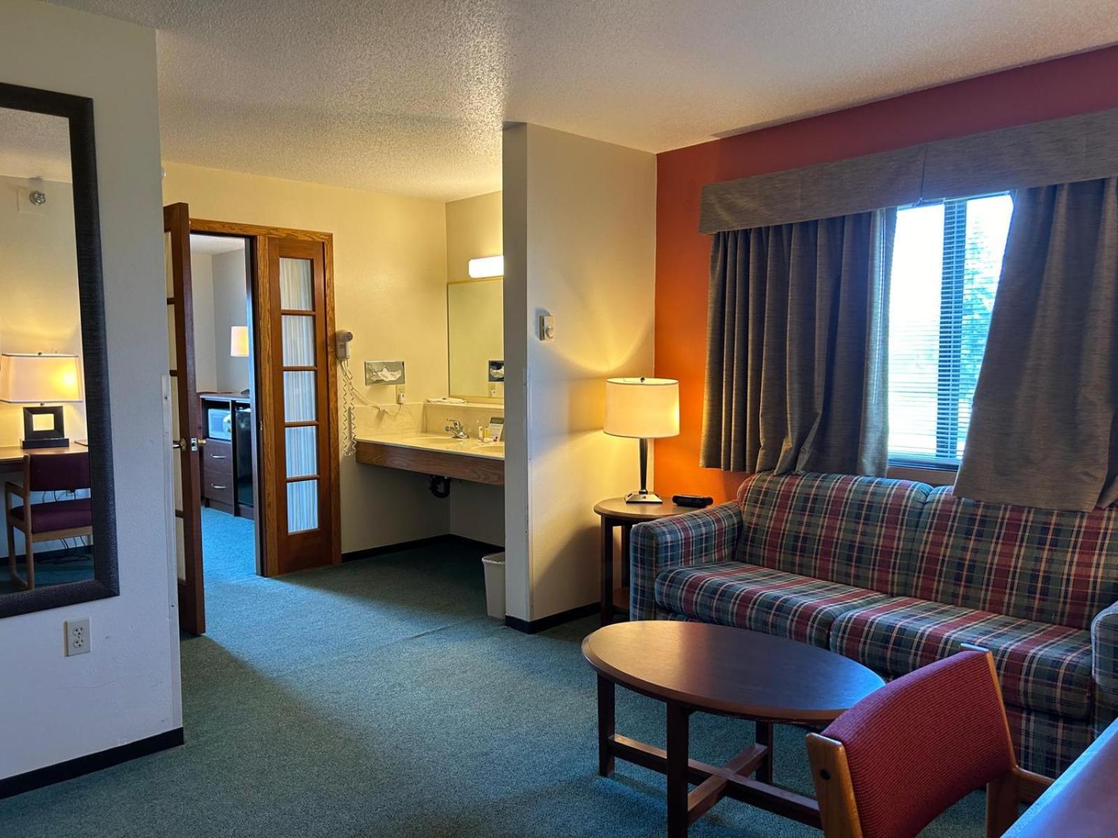 Northwoods Inn & Suites - Blackduck Exterior photo